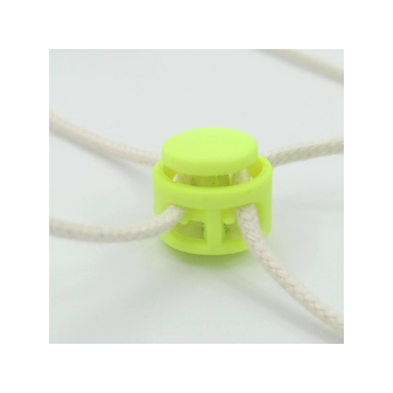 Kulatá brzdička na šňůrku s dvěma otvory | Jimot.cz