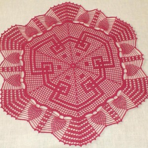 Háčkovaná dečka  42 cm