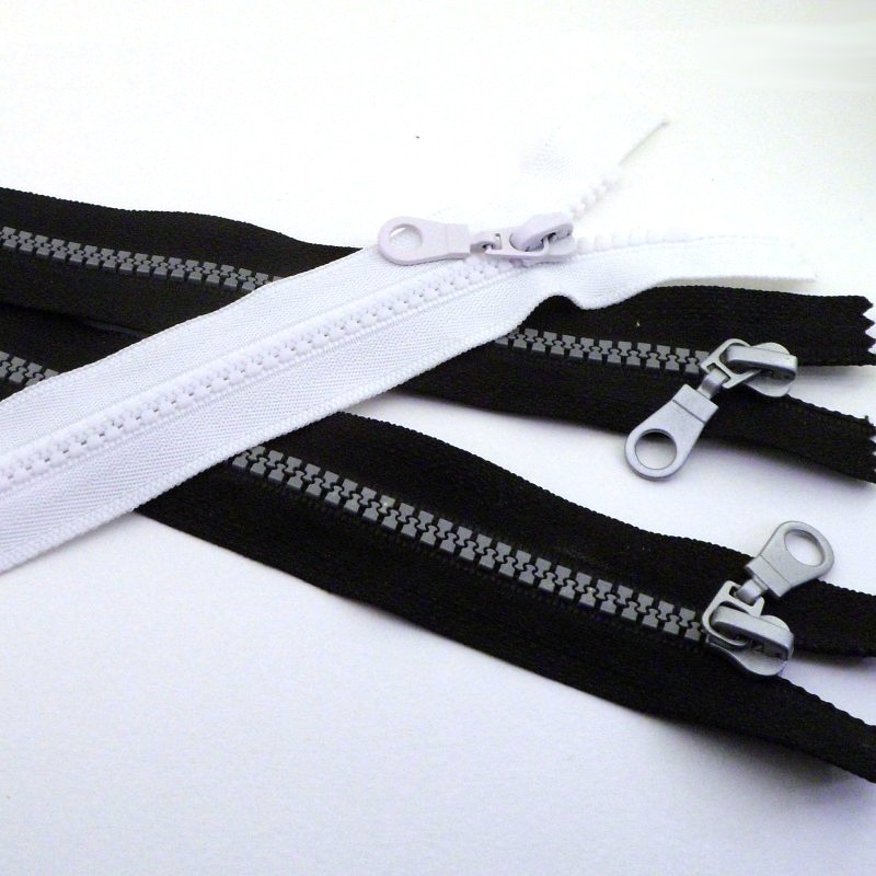 Plastic zipper 5 mm - 18 cm