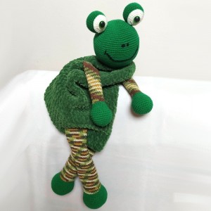 Kvak Pyjama-Eater: Crochet Frog Craft Kit | Jimot.cz