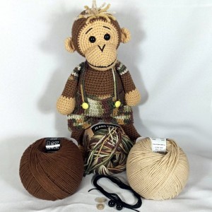 Rudolf junior – háčkovaná opička jako tvořivá sada | Jimot.cz