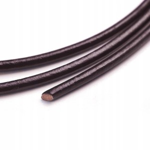 Lakovaná kožená šňůrka 3 mm | Jimot.cz