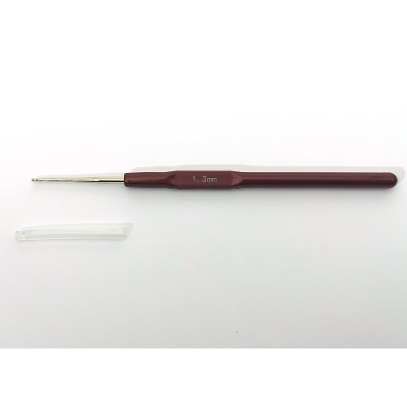 Hooks with a plastic handle in 16 sizes from 0.5 - 2.5 mm | Jimot.cz
